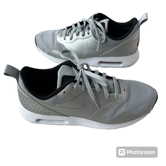 Nike Air Max Tavas, Silver & Red, Size 8.5 - Picture 5 of 10